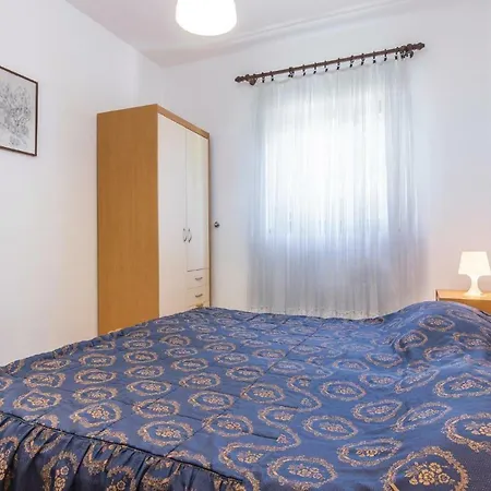 Mugeba 12 Appartamento Porec